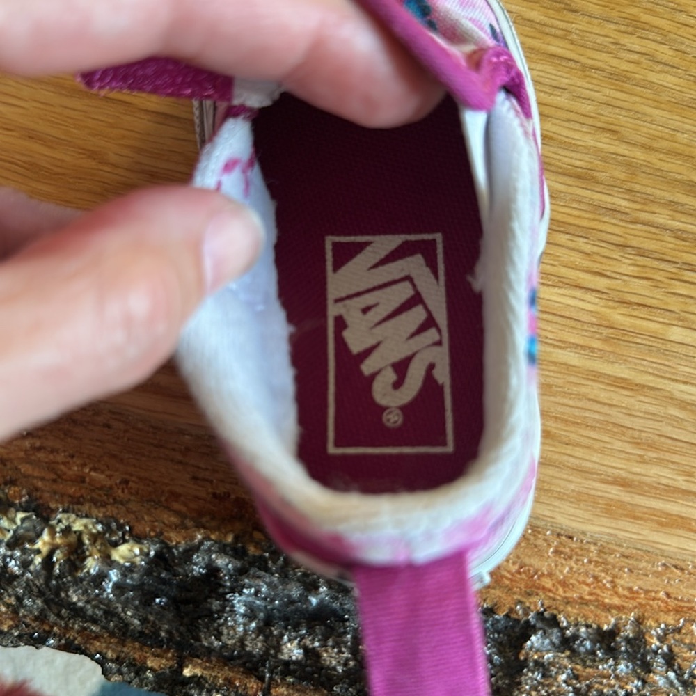 Vans toddler girls unicorn butterfly butterflies slip on .  Super condition. - Picture 8 of 9